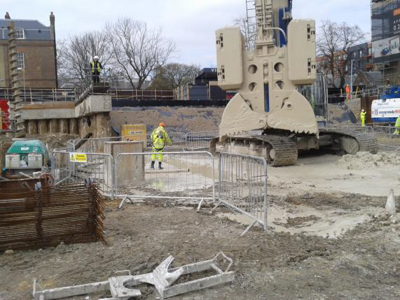 Diaphragm Wall Construction at Woolwich Arsenal Station Box
